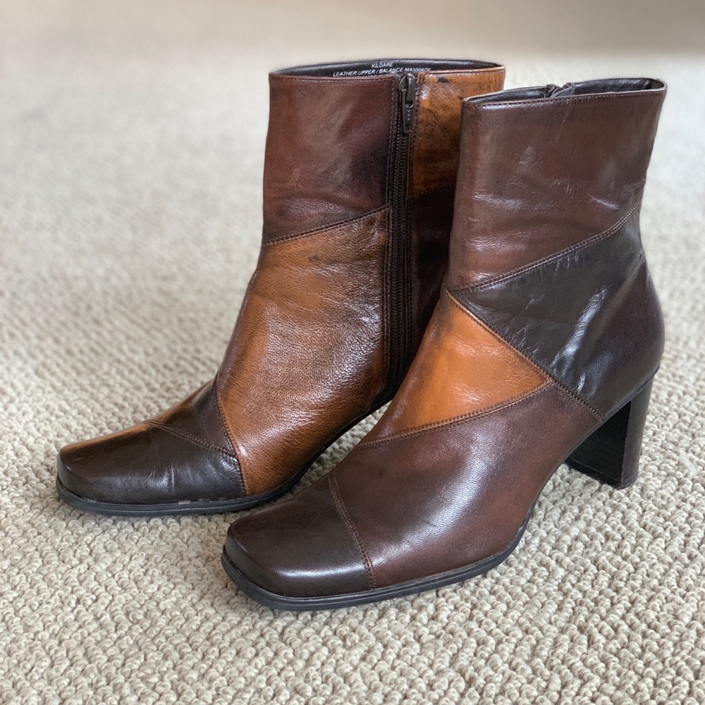 Liz Claiborne Kildare boots